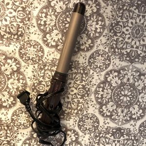 Curling wand by Mark - Avon